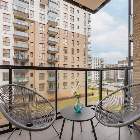 Zajezdnia Wrzeszcz Modern & Stylish Apartment Gym Gdansk By Noclegi Renters Bagian luar foto