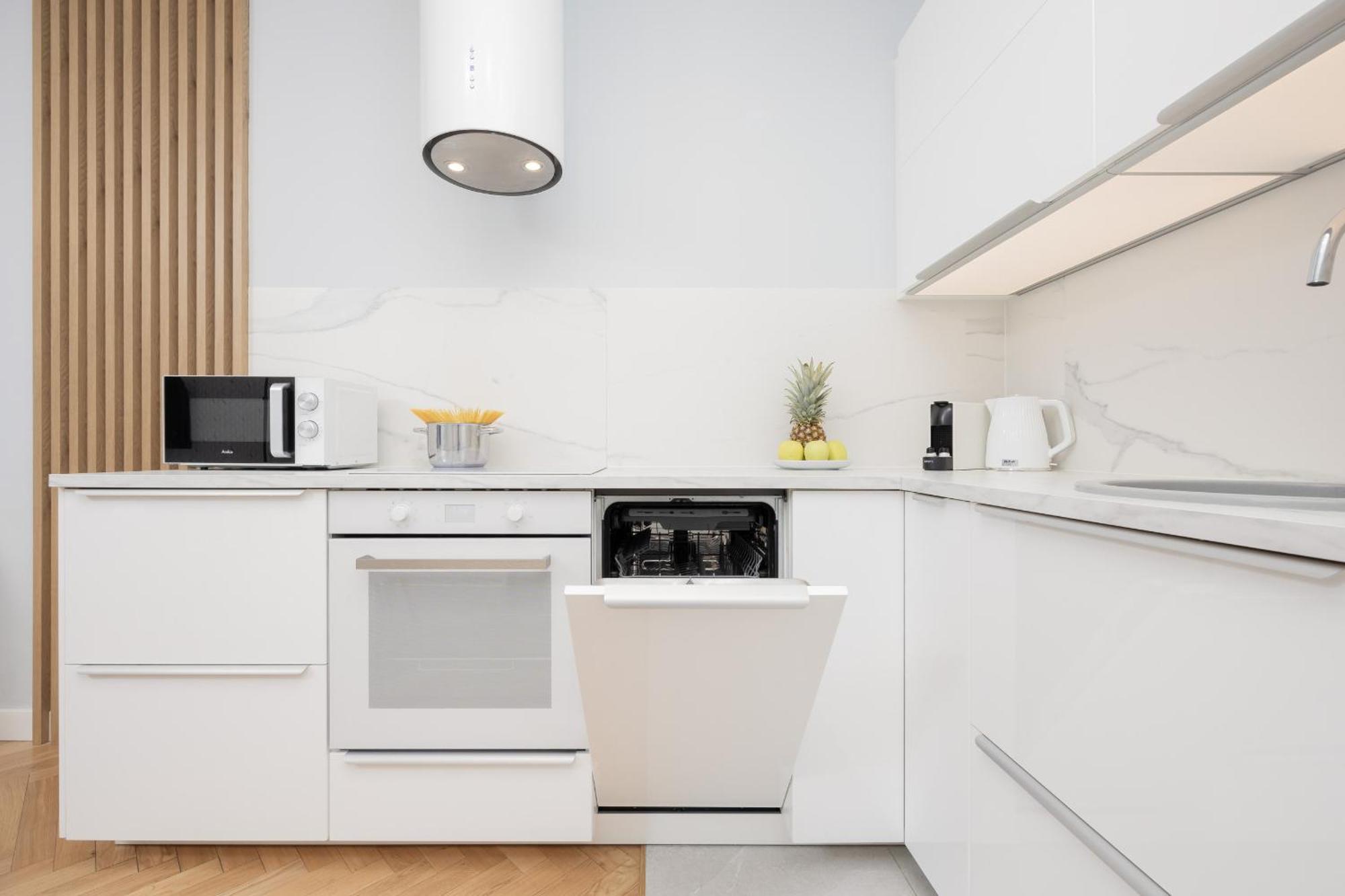 Zajezdnia Wrzeszcz Modern & Stylish Apartment Gym Gdansk By Noclegi Renters Bagian luar foto