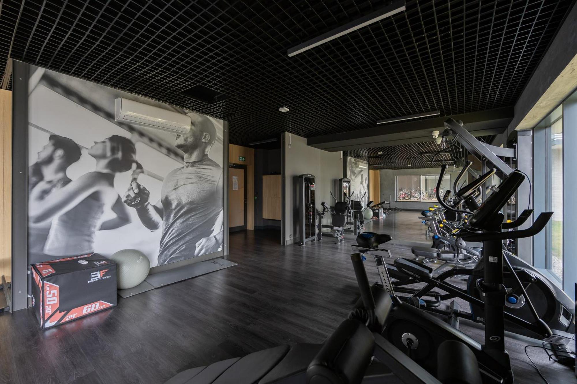 Zajezdnia Wrzeszcz Modern & Stylish Apartment Gym Gdansk By Noclegi Renters Bagian luar foto