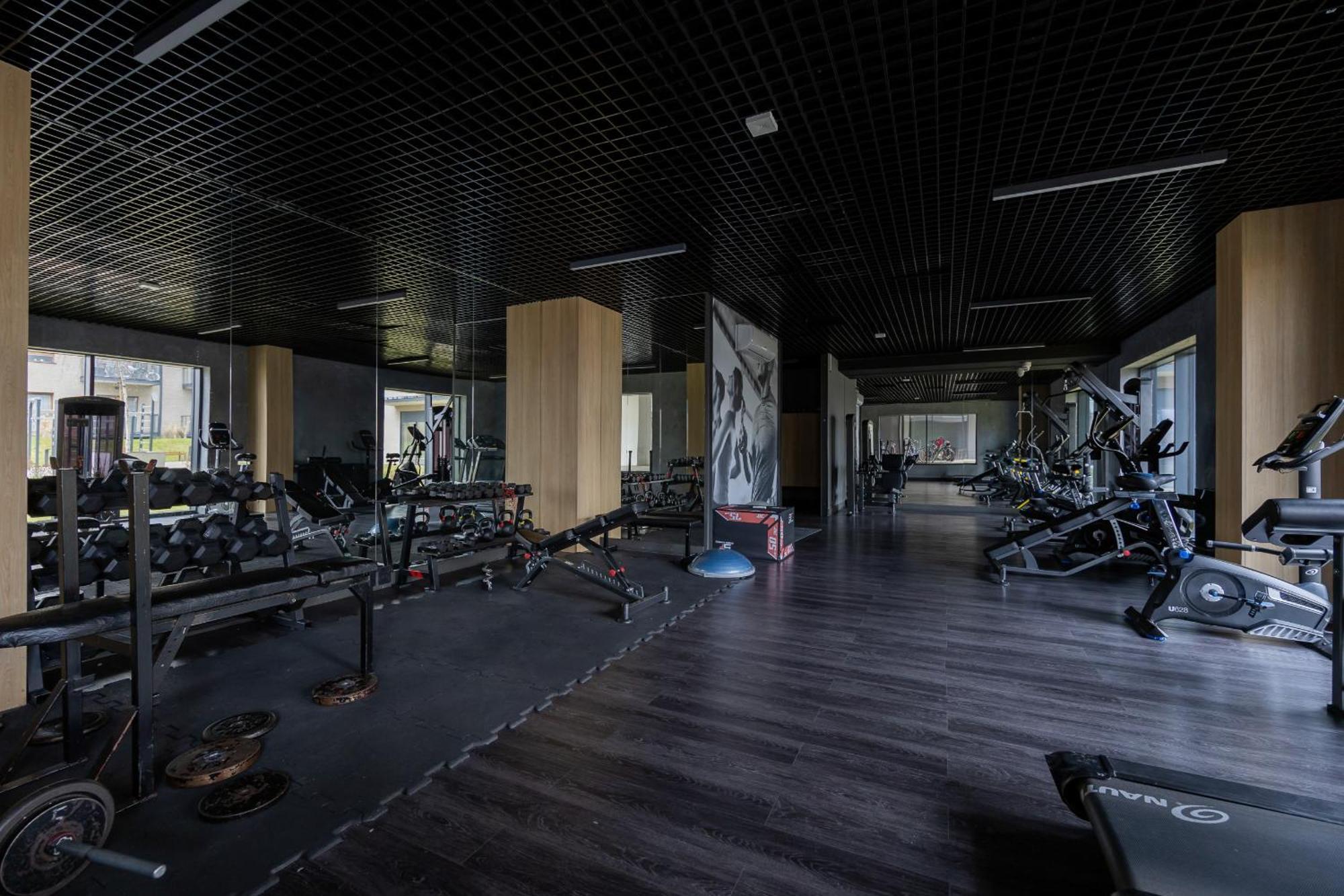 Zajezdnia Wrzeszcz Modern & Stylish Apartment Gym Gdansk By Noclegi Renters Bagian luar foto